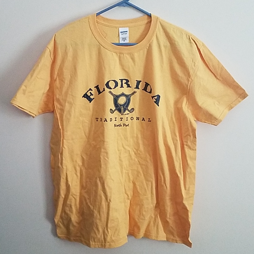 Mens size XL T Shirt